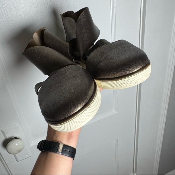 Eileen Fisher Closed Toe Women’s Sport Platform Sandal In Metallic Bronze Size 8 - Picture 8 of 11